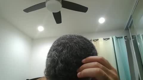 Snapshot of h0nest84 chatting on November 8, 5:51 am h0nest84 online show from November 8, 5:51 am