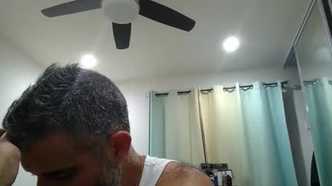 Snapshot of h0nest84 chatting on November 24, 6:24 am h0nest84 online show from November 24, 6:24 am