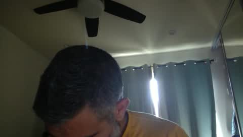 Snapshot of h0nest84 chatting on November 25, 4:29 pm h0nest84 online show from November 25, 4:29 pm