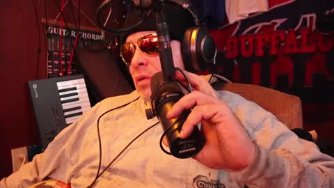 h0tttsteel online show from December 2, 9:56 am