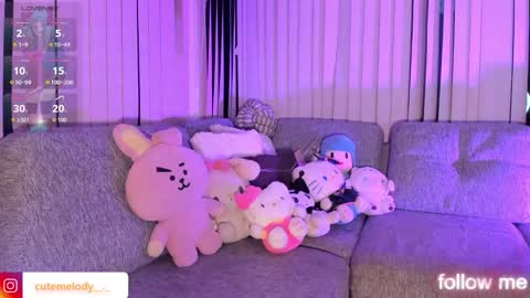 Hello Kitty online show from March 18, 11:02 am