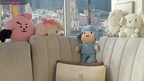 Snapshot of h3llokitty_ chatting on June 13, 12:03 pm Hello Kitty online show from June 13, 12:03 pm