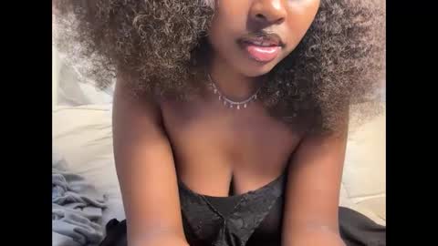 h_o_t_goddess online show from March 7, 5:04 am