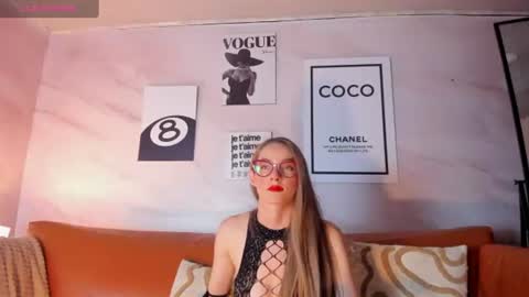 hada_magica online show from June 14, 7:27 pm