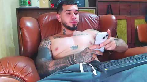 Snapshot of hades_carter chatting on June 3, 6:57 pm Hades online show from June 3, 6:57 pm