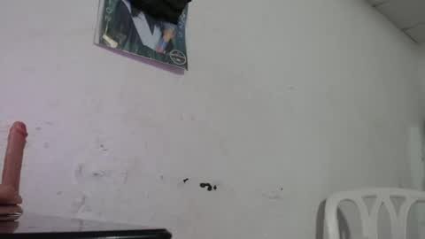 hadesmit1 online show from April 29, 2:04 am