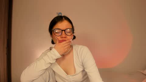 Hailey online show from December 28, 3:58 am