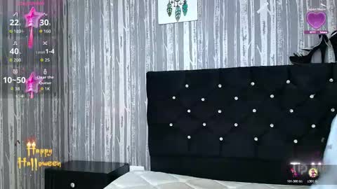 Snapshot of hailey_johnsonn chatting on November 3, 12:06 pm hailey_johnsonn online show from November 3, 12:06 pm