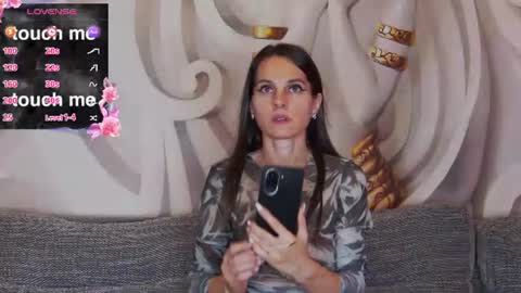 Snapshot of hailey_peach chatting on June 26, 5:06 pm HaileyPeach online show from June 26, 5:06 pm