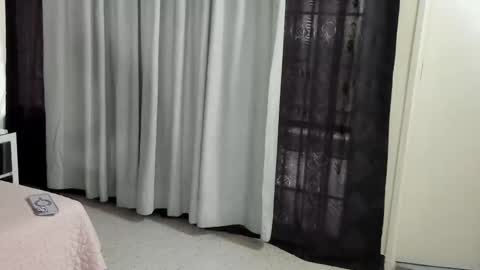 Hailey online show from October 12, 3:00 pm