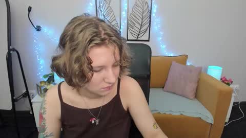 Hailey online show from September 12, 8:58 am