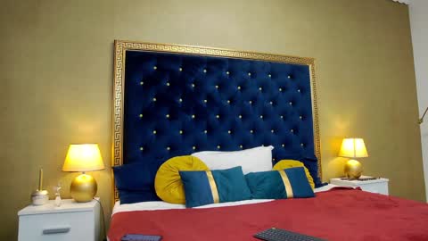 Snapshot of haileymoon85 chatting on January 9, 4:19 am Hailey online show from January 9, 4:19 am