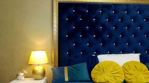 Snapshot of haileymoon85 chatting on January 14, 4:57 am Hailey online show from January 14, 4:57 am