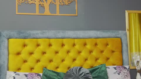 Snapshot of haileymoon85 chatting on February 4, 10:54 am Hailey online show from February 4, 10:54 am