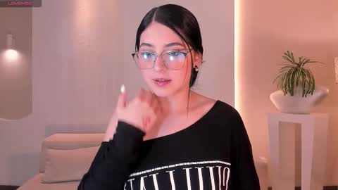 Hailey online show from January 5, 5:27 pm