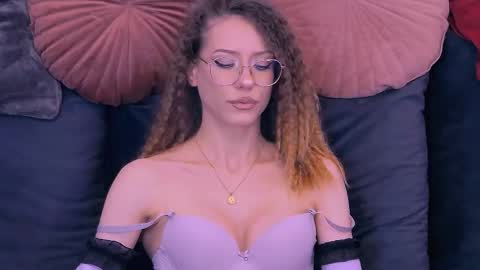 Carla online show from March 30, 9:05 pm