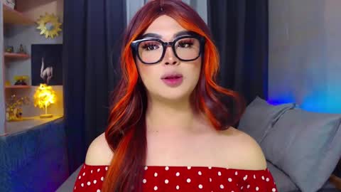 Snapshot of hailywilson chatting on January 24, 8:43 pm haily online show from January 24, 8:43 pm