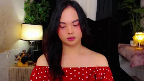 Snapshot of hailywilson chatting on October 30, 7:36 pm haily online show from October 30, 7:36 pm