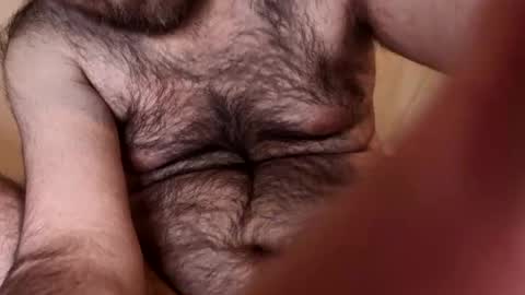 hairy_boy29 online show from May 19, 11:11 pm