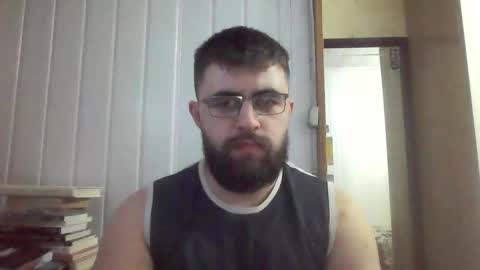 Snapshot of hairy_man_69_ chatting on December 27, 2:36 am horny online show from December 27, 2:36 am