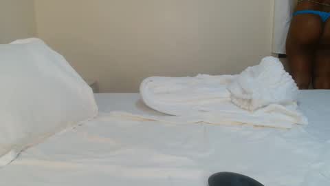 Snapshot of hairy_squiter chatting on September 10, 9:04 pm Zaraha online show from September 10, 9:04 pm