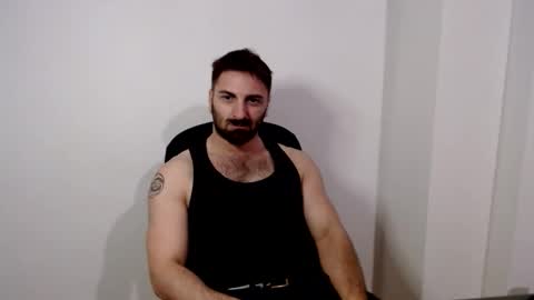 Snapshot of hairy_superman chatting on May 14, 7:09 pm hairy_superman online show from May 14, 7:09 pm