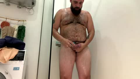 Snapshot of hairyandhorny__ chatting on August 4, 7:27 pm hairyandhorny__ online show from August 4, 7:27 pm