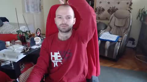 Snapshot of hairyass25yo chatting on December 6, 10:16 am Puppy3 StockyDaddiesmusclebearsbeefybigmans online show from December 6, 10:16 am