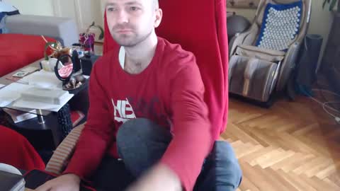Snapshot of hairyass25yo chatting on December 13, 9:57 am Puppy3 StockyDaddiesmusclebearsbeefybigmans online show from December 13, 9:57 am