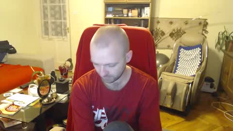 Snapshot of hairyass25yo chatting on December 15, 4:48 pm Puppy3 StockyDaddiesmusclebearsbeefybigmans online show from December 15, 4:48 pm