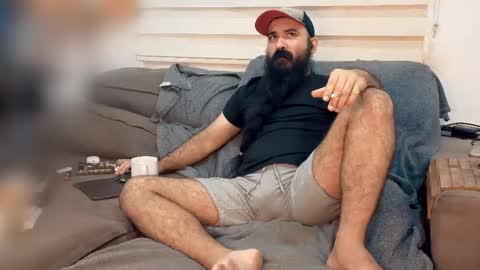 Hairy Beard Smoker online show from May 1, 12:15 am