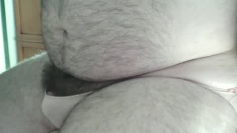 Snapshot of hairybeary1 chatting on June 21, 6:27 am hairybeary1 online show from June 21, 6:27 am