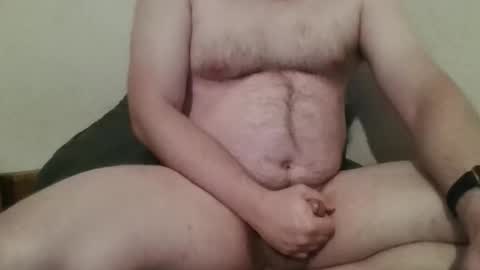 hairychest222141 online show from February 22, 7:19 am