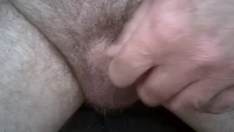 Snapshot of hairyman007 chatting on July 20, 10:39 am hairyman007 online show from July 20, 10:39 am