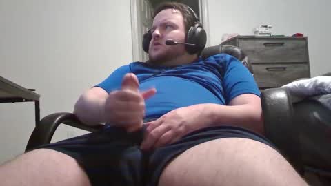 Snapshot of hairymikey chatting on February 11, 5:12 am hairymikey online show from February 11, 5:12 am