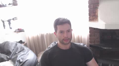 Snapshot of hairyncuteass chatting on January 13, 2:00 pm hairyncuteass online show from January 13, 2:00 pm