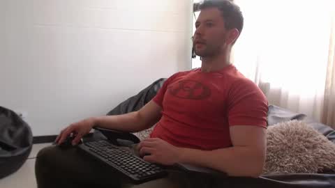 Snapshot of hairyncuteass chatting on January 14, 2:53 pm hairyncuteass online show from January 14, 2:53 pm