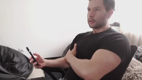 Snapshot of hairyncuteass chatting on January 21, 2:48 pm hairyncuteass online show from January 21, 2:48 pm