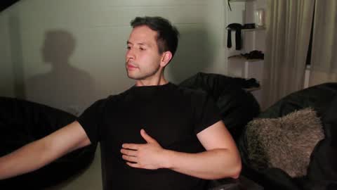 Snapshot of hairyncuteass chatting on January 27, 12:12 am hairyncuteass online show from January 27, 12:12 am