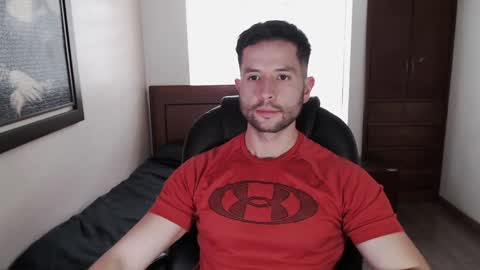 Snapshot of hairyncuteass chatting on February 8, 7:16 pm hairyncuteass online show from February 8, 7:16 pm