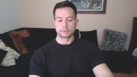 Snapshot of hairyncuteass chatting on March 3, 9:37 pm hairyncuteass online show from March 3, 9:37 pm