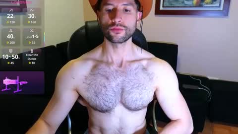 Snapshot of hairyncuteass chatting on October 17, 1:20 am hairyncuteass online show from October 17, 1:20 am