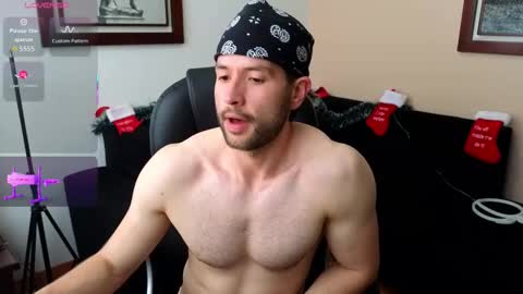 Snapshot of hairyncuteass chatting on November 18, 8:46 pm hairyncuteass online show from November 18, 8:46 pm