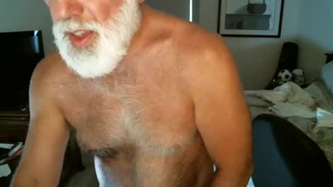 Snapshot of hairypecsguy chatting on June 21, 6:54 pm Hairy pecs online show from June 21, 6:54 pm