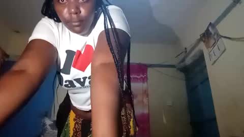 Snapshot of hairypussybigassy001 chatting on December 25, 5:58 pm hairypussybigassy001 online show from December 25, 5:58 pm