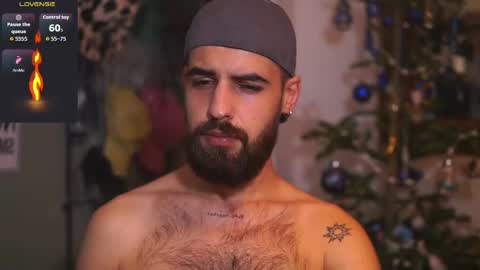 HairyRobXxX online show from December 19, 9:00 pm
