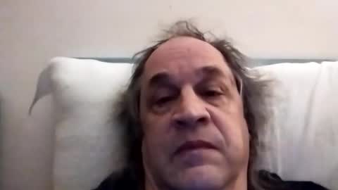 Snapshot of hairyspermballs chatting on December 7, 11:56 pm Marty online show from December 7, 11:56 pm