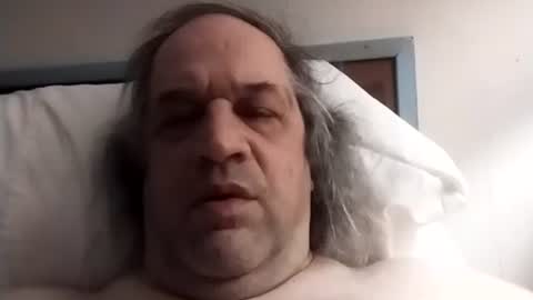 Snapshot of hairyspermballs chatting on January 25, 9:04 pm Marty online show from January 25, 9:04 pm