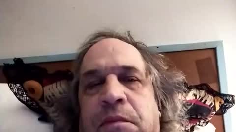 Snapshot of hairyspermballs chatting on March 2, 1:47 am Marty online show from March 2, 1:47 am