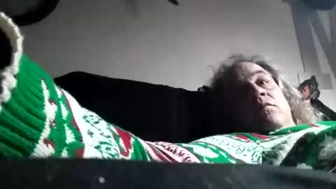 Snapshot of hairyspermballs chatting on October 10, 1:04 am Marty online show from October 10, 1:04 am